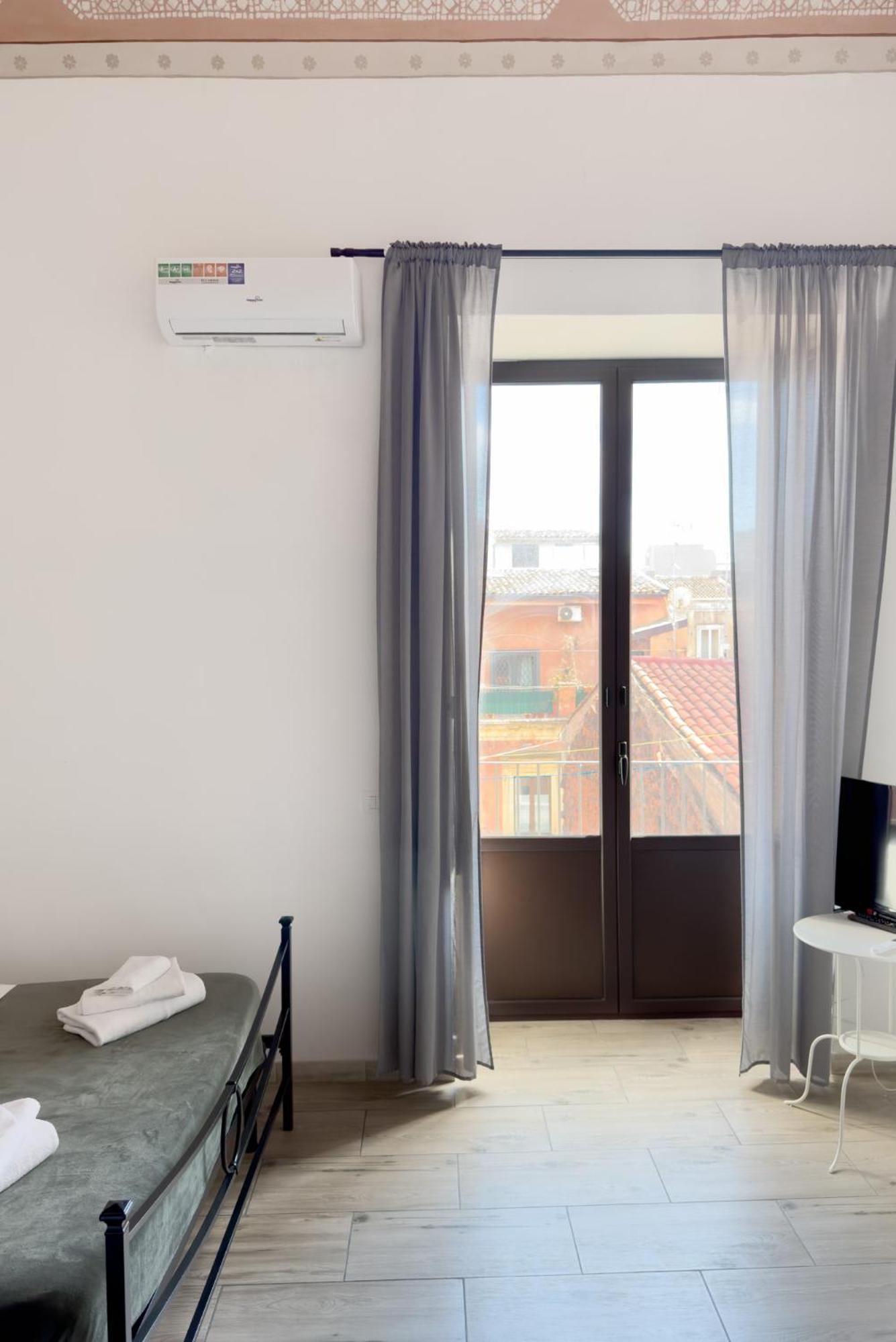 Casa L'8 Apartment Catania Luaran gambar